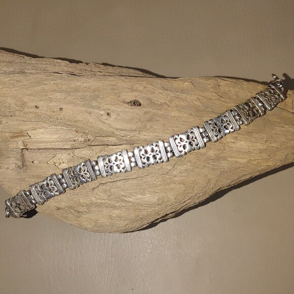 Brighton Bracelet Filigree Rectangular Link Silver Tone Heart Chain Extension - Picture 1 of 10